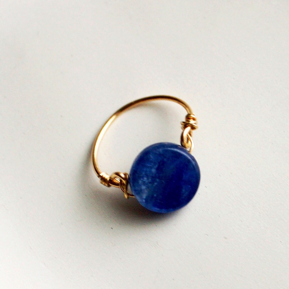 Gold Fill Wire Ring with Natural Kyanite Stone